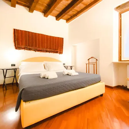 Fontanelle Terrace House Apartment