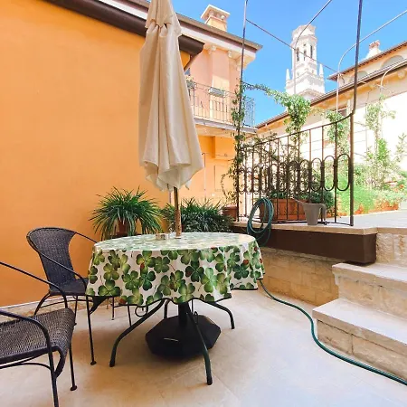 Fontanelle Terrace House Appartement