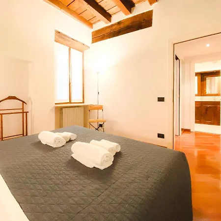 Fontanelle Terrace House